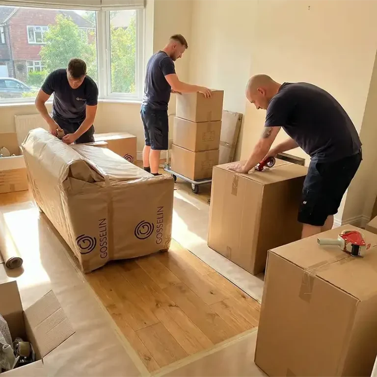 Efficient and Reliable House Removals in Weybridge – Stress-Free Moving
